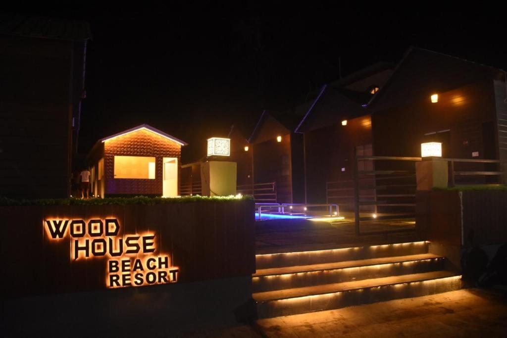 Woodhouse Beach Resort Baga Dış mekan fotoğraf