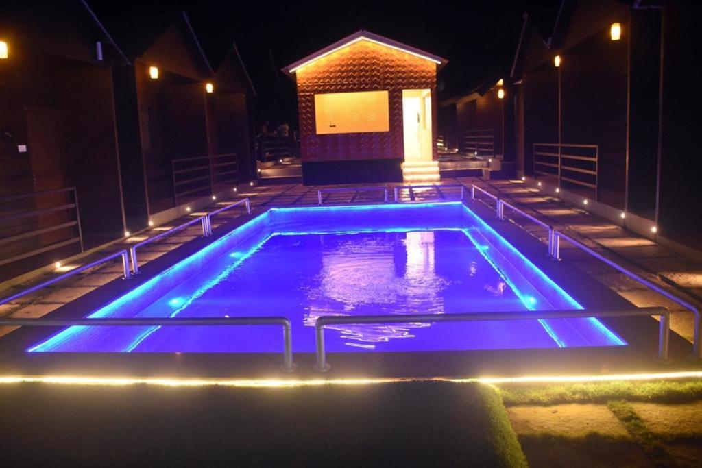 Woodhouse Beach Resort Baga Dış mekan fotoğraf